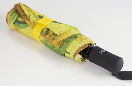 Auto open close 3 Foldable Umbrella Windproof Plastic Handle