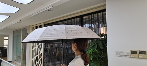 UPF 50 Auto Open / Close Pongee UV Beach Umbrella 23 Inches 12ribs Strong Windproof